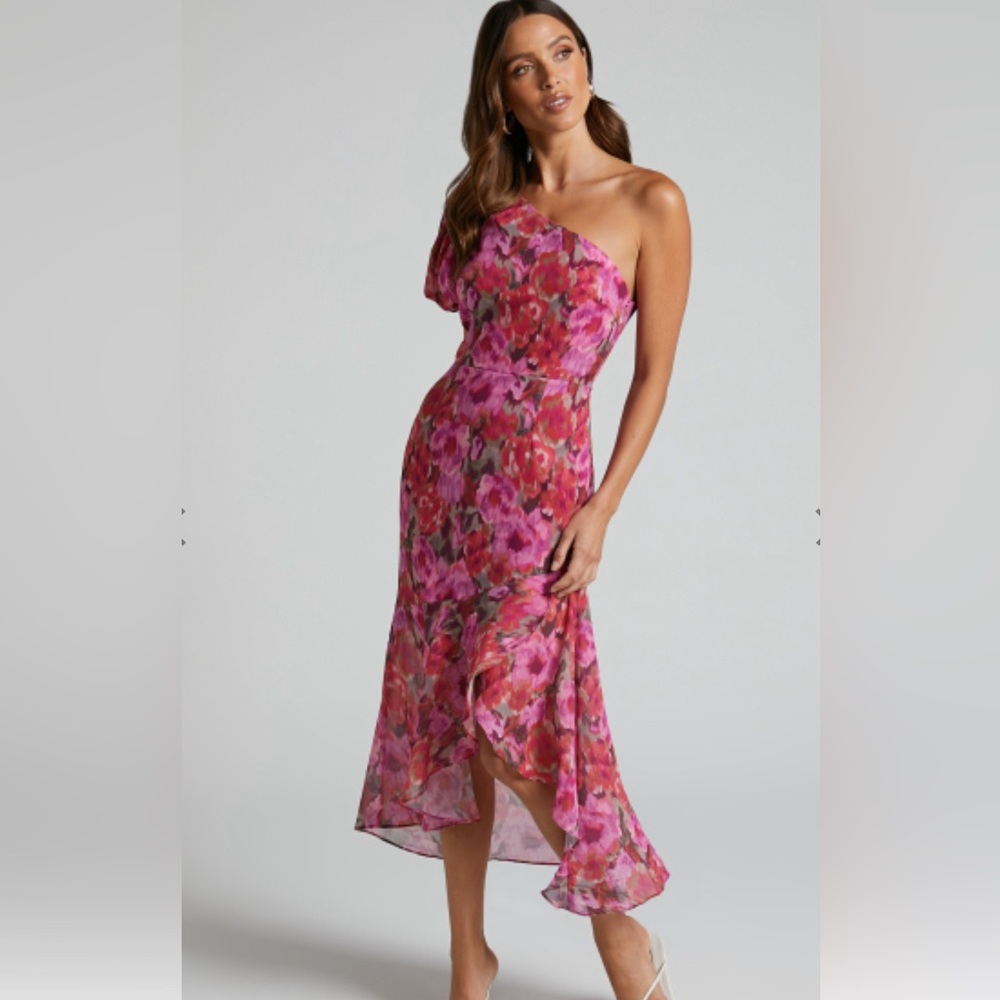 Showpo Clabelle Midaxi Dress Size 6 (M)